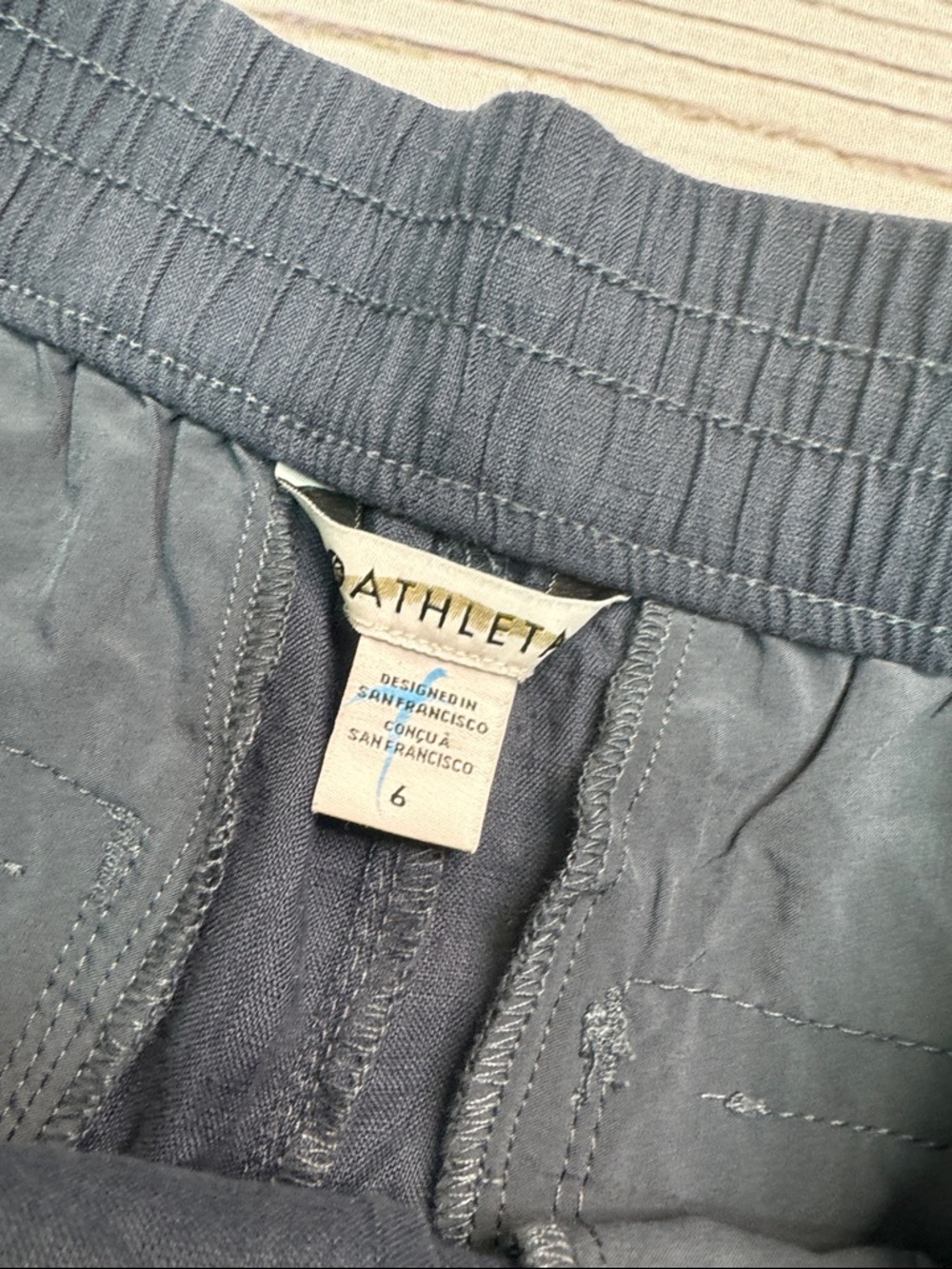 Women’s Athleta Linen Shorts Size 6 - Picture 4 of 7
